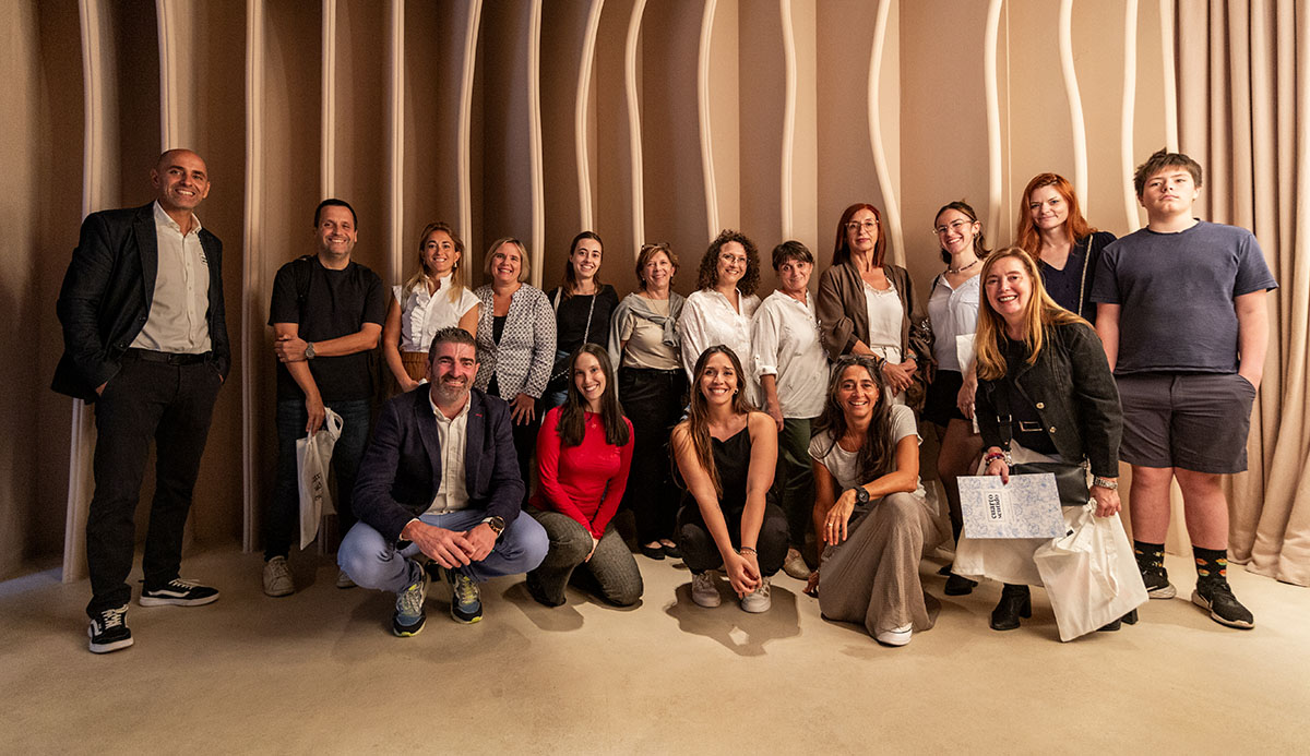 Foto de grupo en Orac Decor en Barcelona